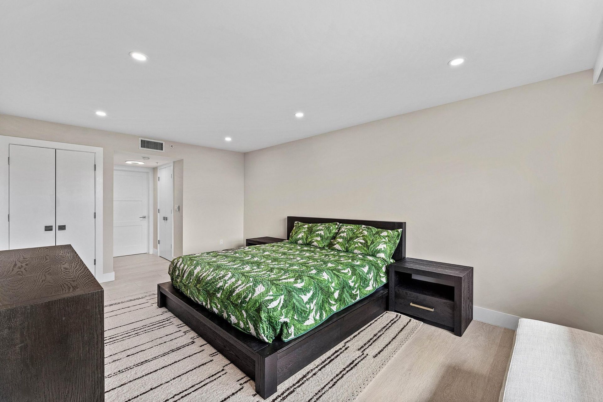 99 SE Mizner Boulevard, Unit 627, Boca Raton, FL 33432 Photo