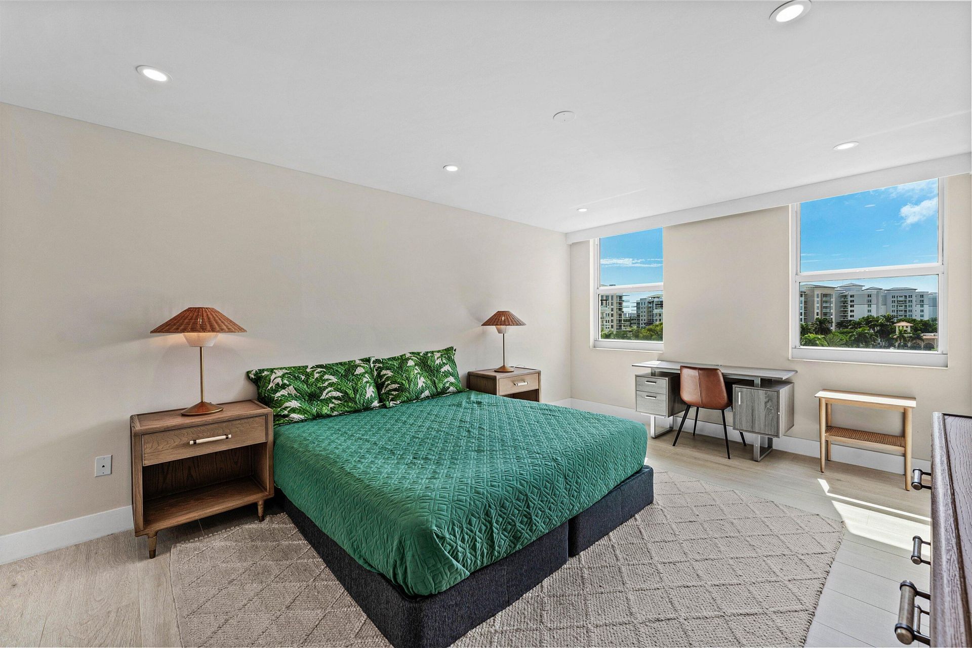 99 SE Mizner Boulevard, Unit 627, Boca Raton, FL 33432 Photo
