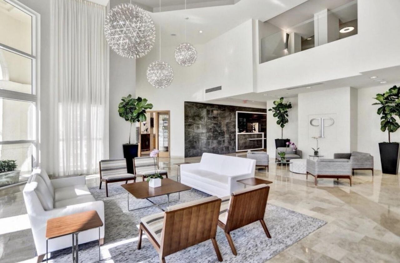 99 SE Mizner Boulevard, Unit 627, Boca Raton, FL 33432 Photo