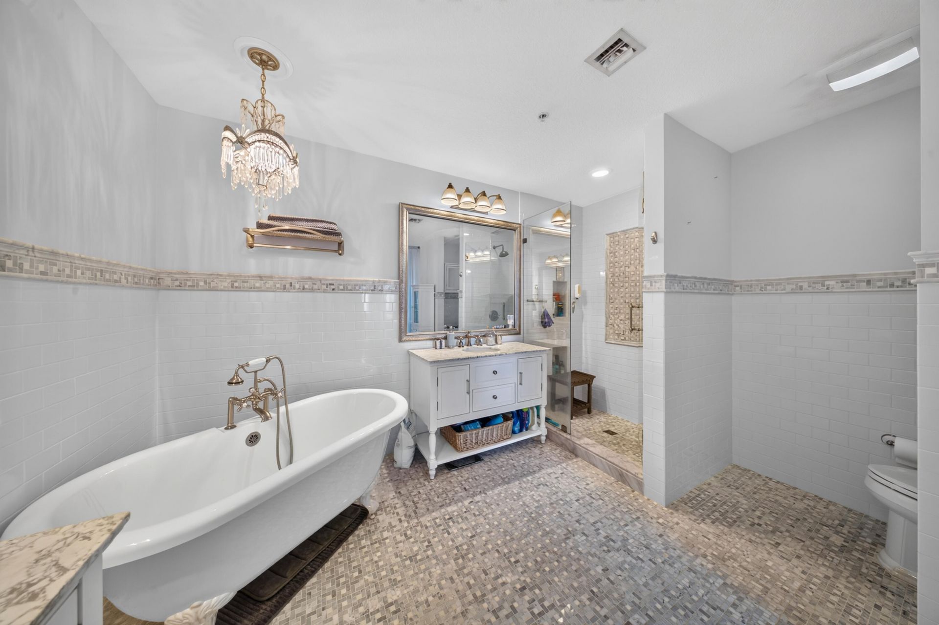 30 Harbour Isle Drive W, Unit PH02, Fort Pierce, FL 34949 Photo