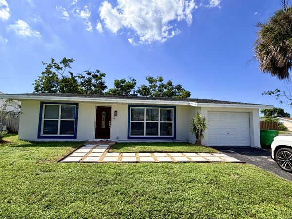 2551 NW 98TH Avenue, Sunrise, FL 33322