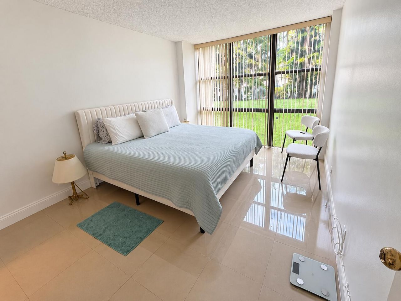 17021 N Bay Road, Unit 107, Sunny Isles Beach, FL 33160 Photo