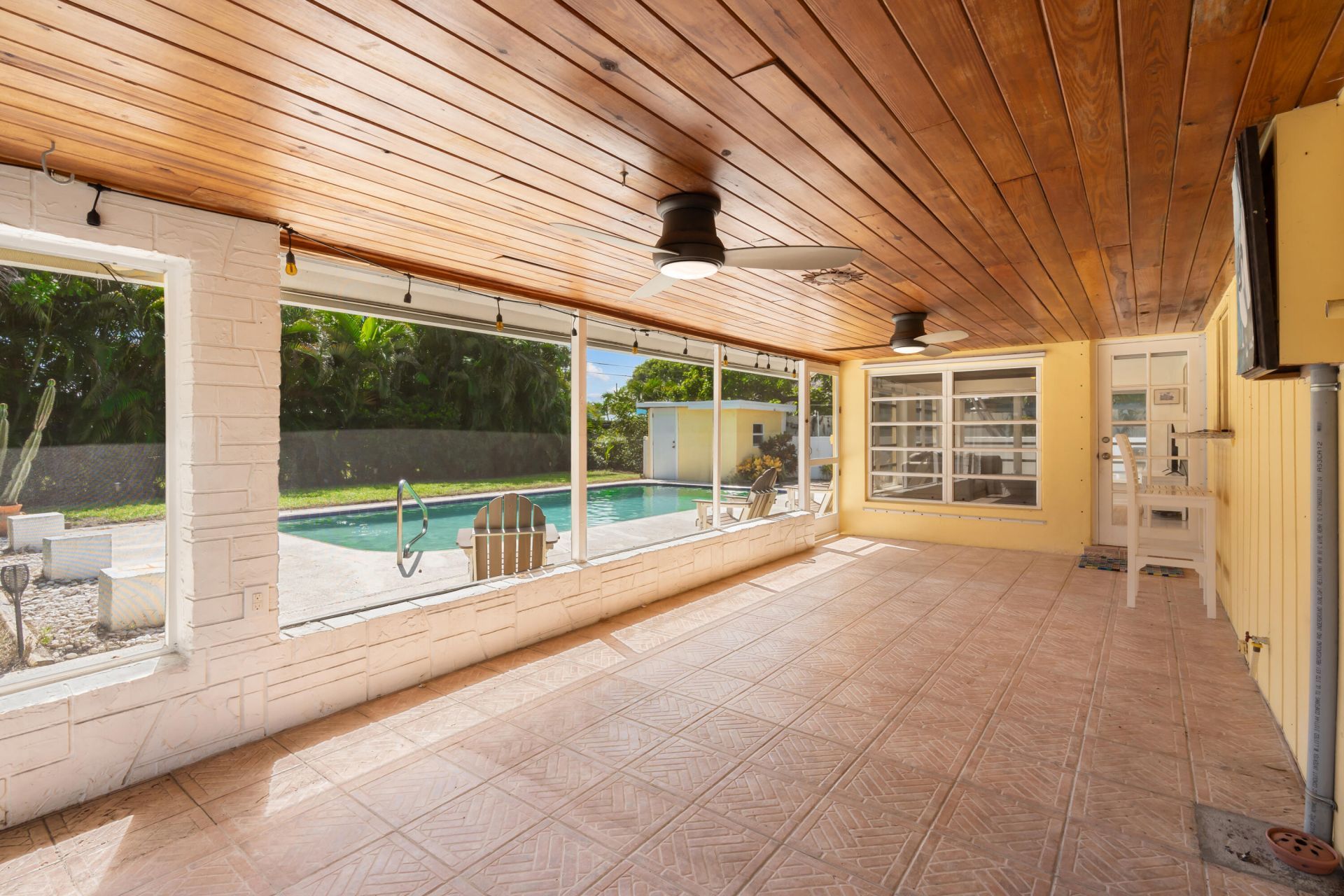 214 NE 28th Road, Boca Raton, FL 33431 Photo