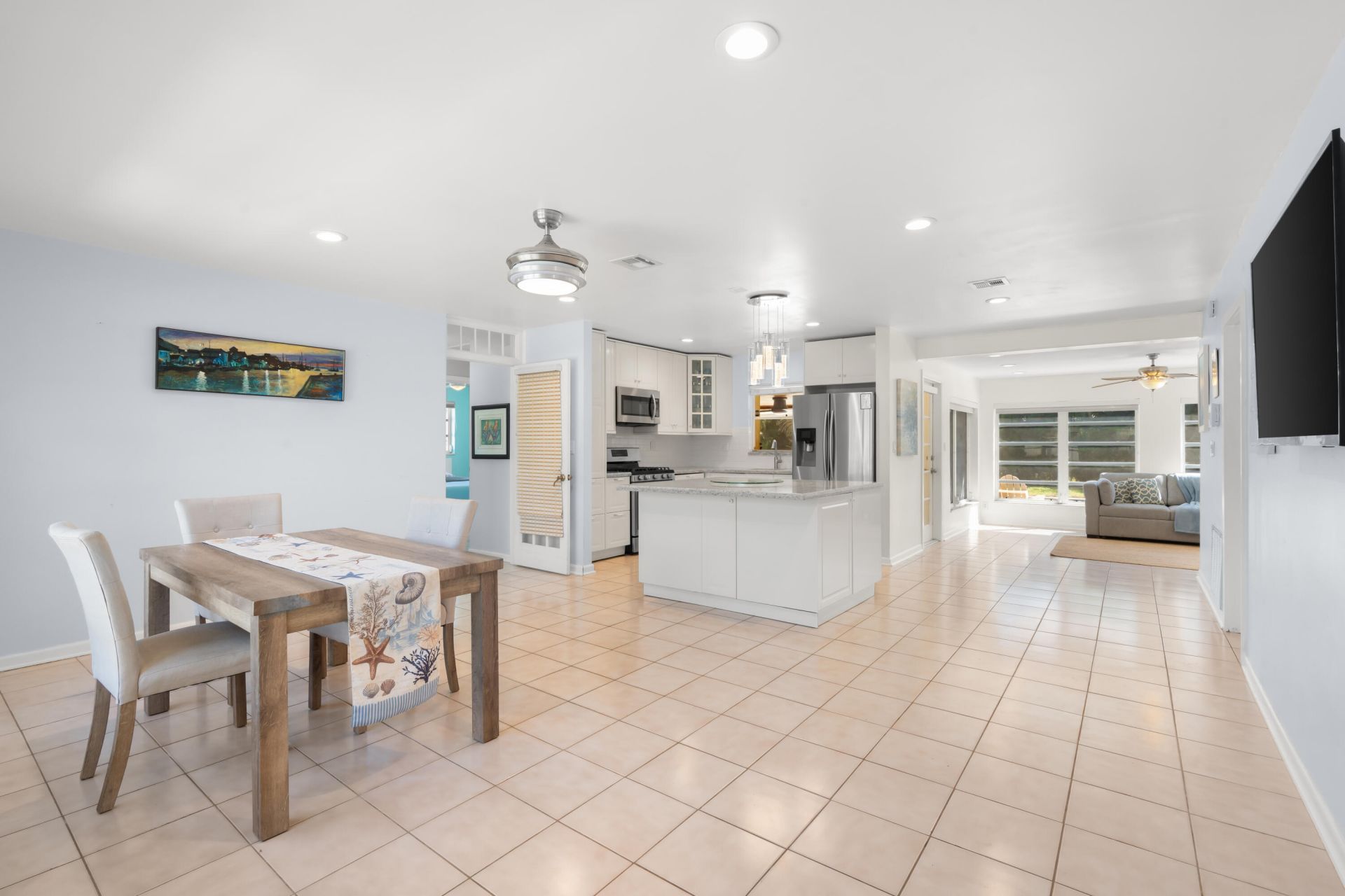 214 NE 28th Road, Boca Raton, FL 33431 Photo