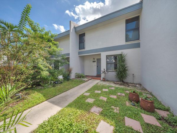 9240 NW 14th Street, Pembroke Pines, FL 33024