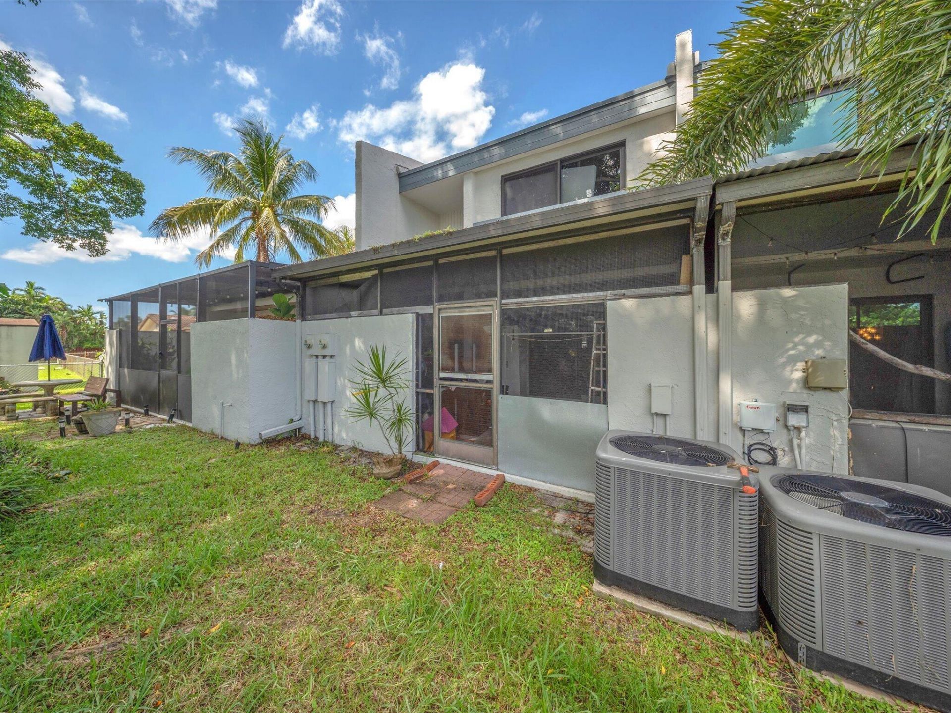 9240 NW 14th Street, Pembroke Pines, FL 33024 Photo