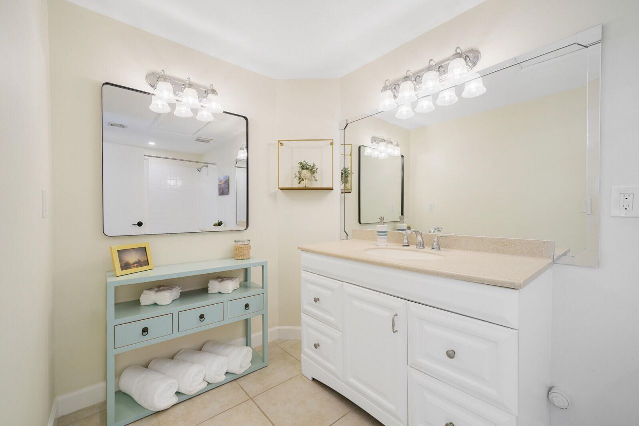 1801 S Us Highway 1, Unit 8C, Jupiter, FL 33477 Photo