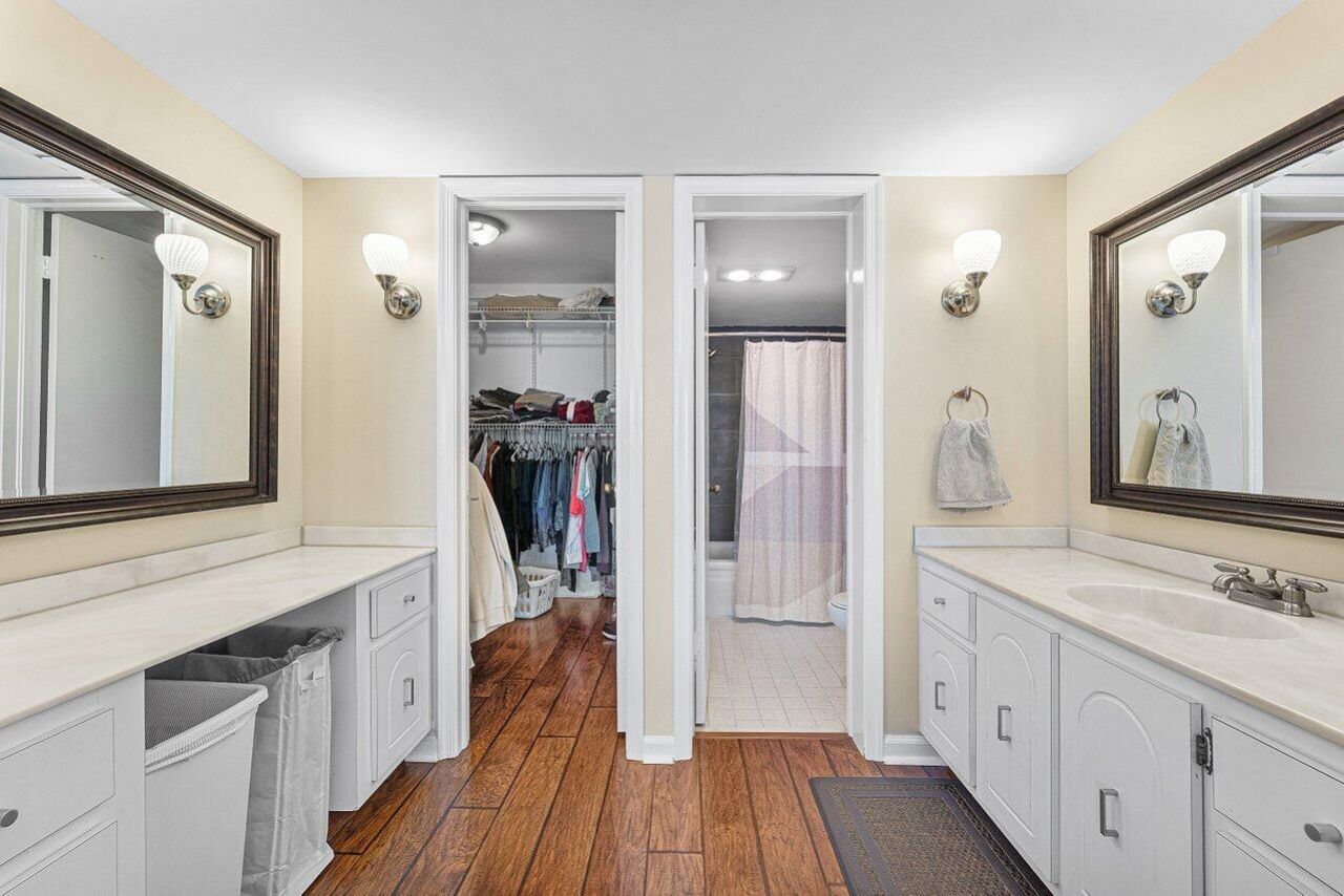 3040 Lake Shore Drive, Unit 502, Riviera Beach, FL 33404 Photo