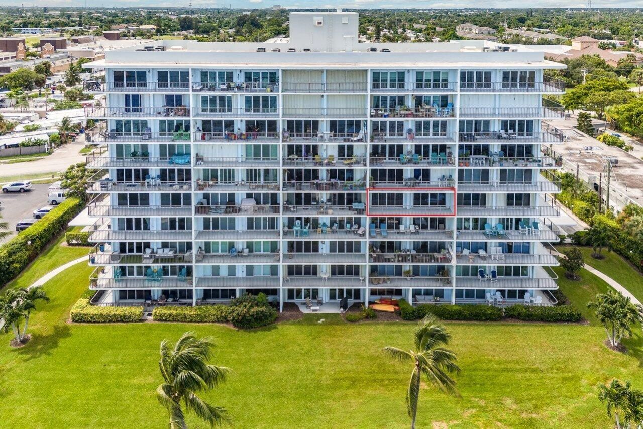 3040 Lake Shore Drive, Unit 502, Riviera Beach, FL 33404 Photo