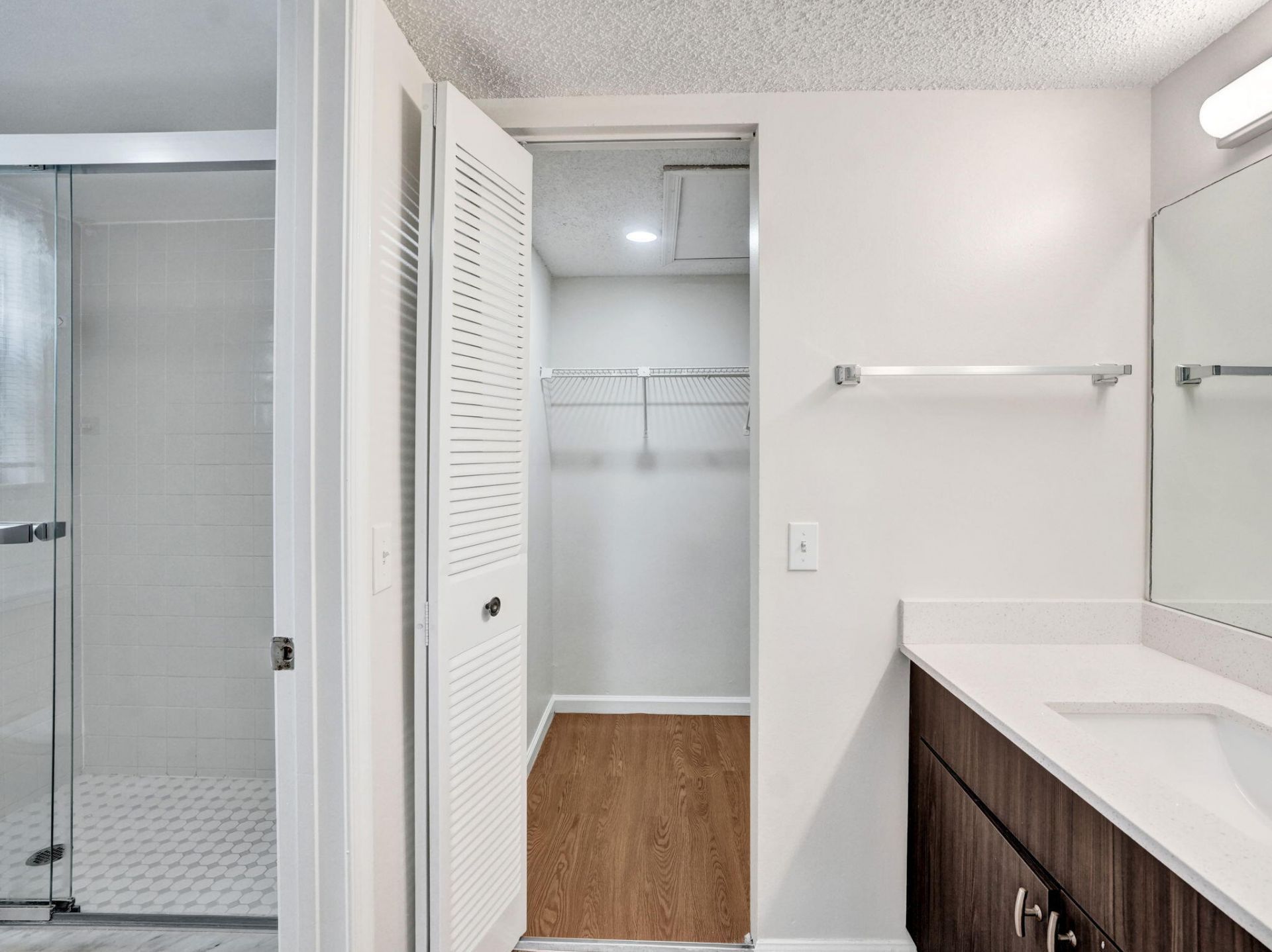 300 Palmwood Place, Unit P206, Boca Raton, FL 33431 Photo