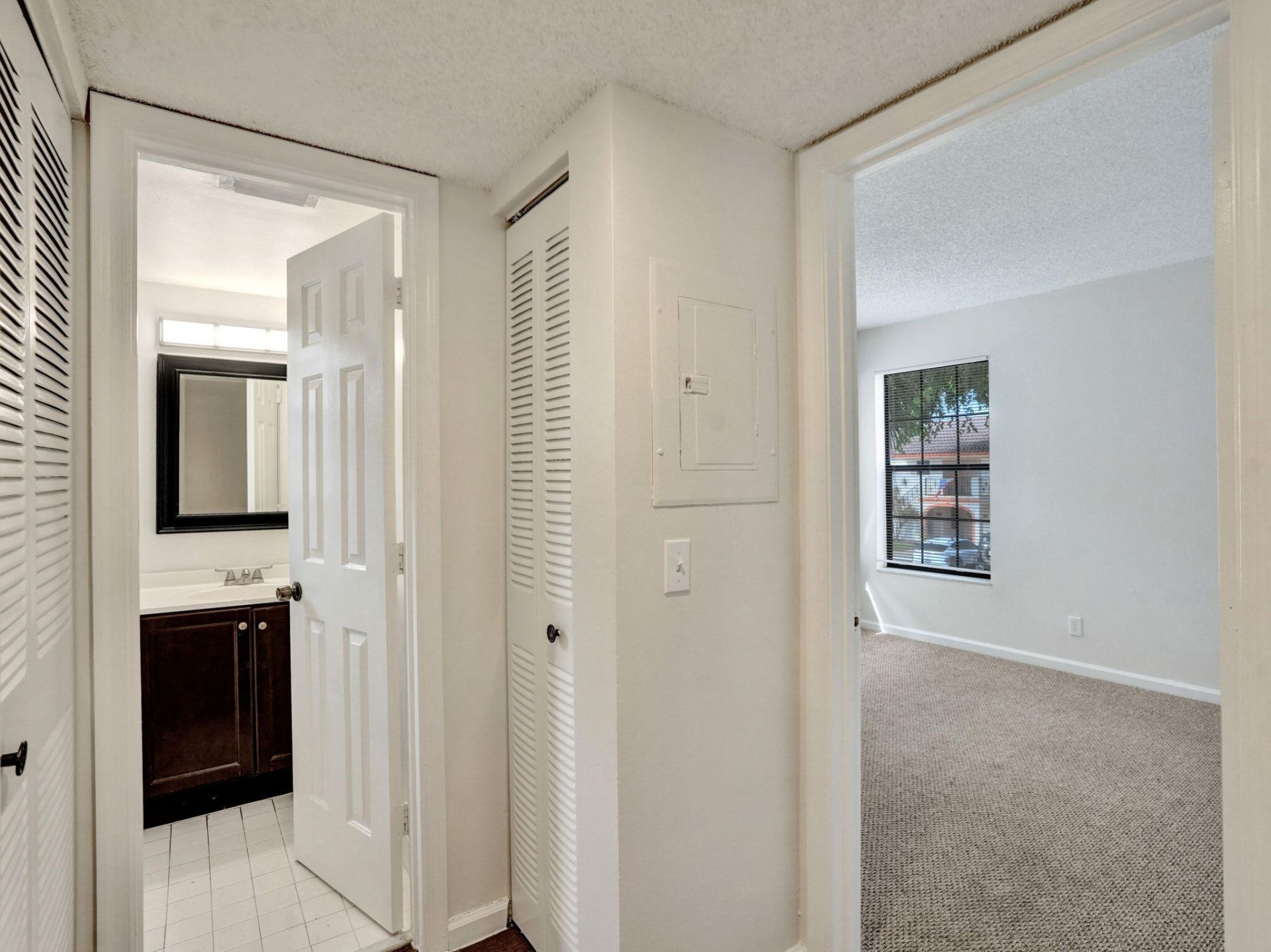300 Palmwood Place, Unit P206, Boca Raton, FL 33431 Photo