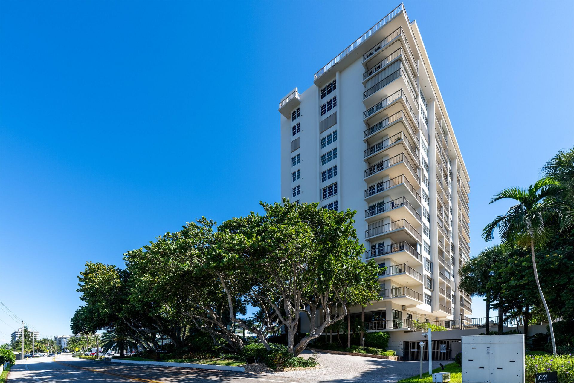 1021 Hillsboro Mile, Unit 103, Hillsboro Beach, FL 33062 Photo