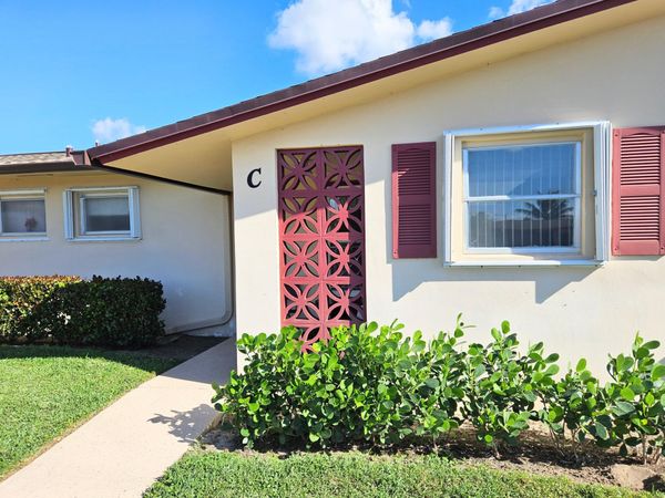 2950 CROSLEY Drive E, Unit C, West Palm Beach, FL 33415