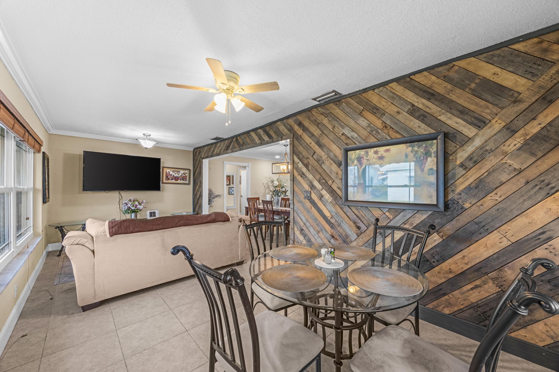 108 Leisureville Boulevard, Boynton Beach, FL 33426 Photo