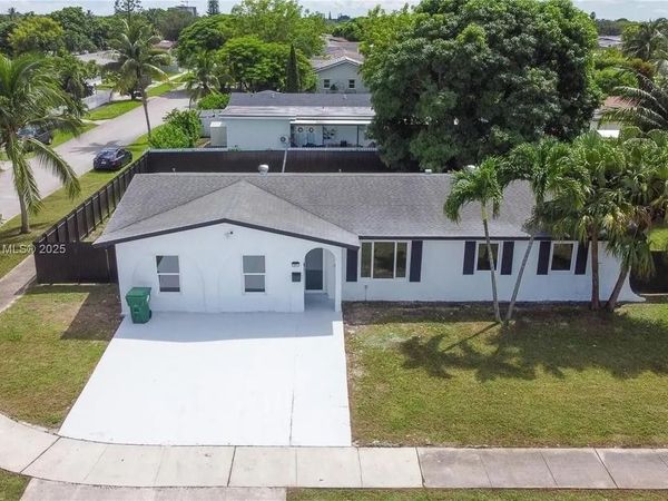 11872 SW 196TH Terrace, Miami, FL 33177