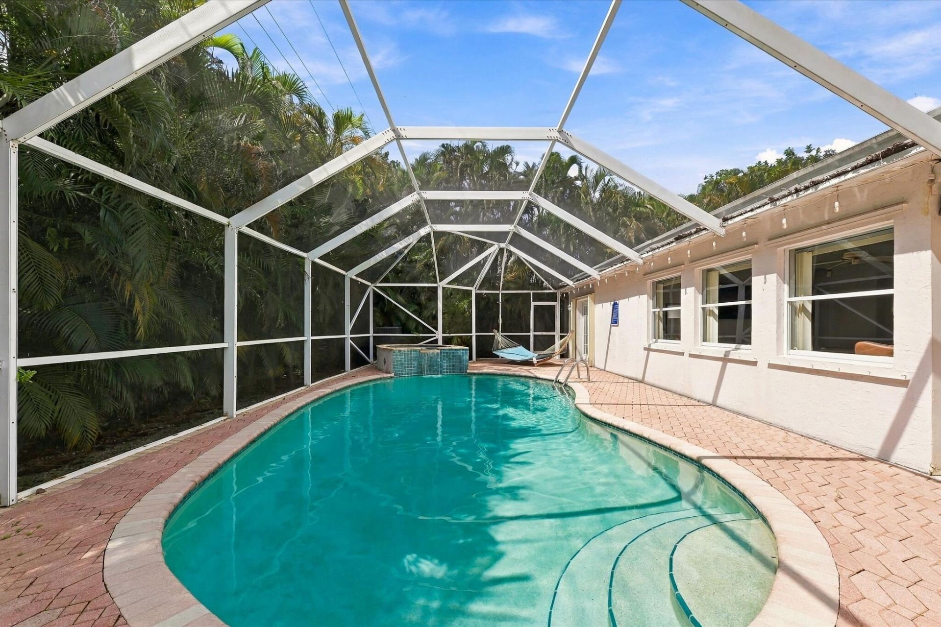 5660 Lee Drive, West Palm Beach, FL 33415 Photo