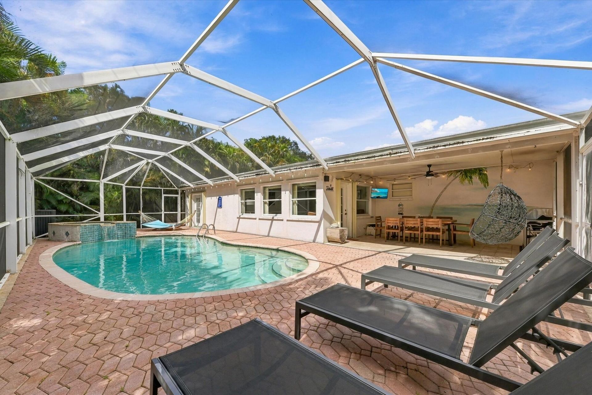 5660 Lee Drive, West Palm Beach, FL 33415 Photo