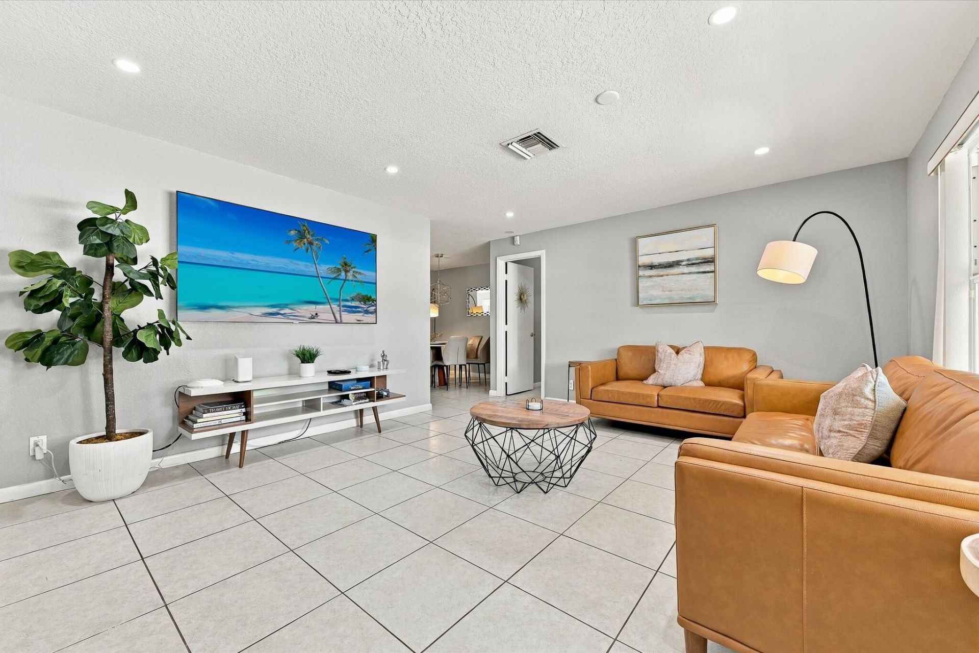 5660 Lee Drive, West Palm Beach, FL 33415 Photo