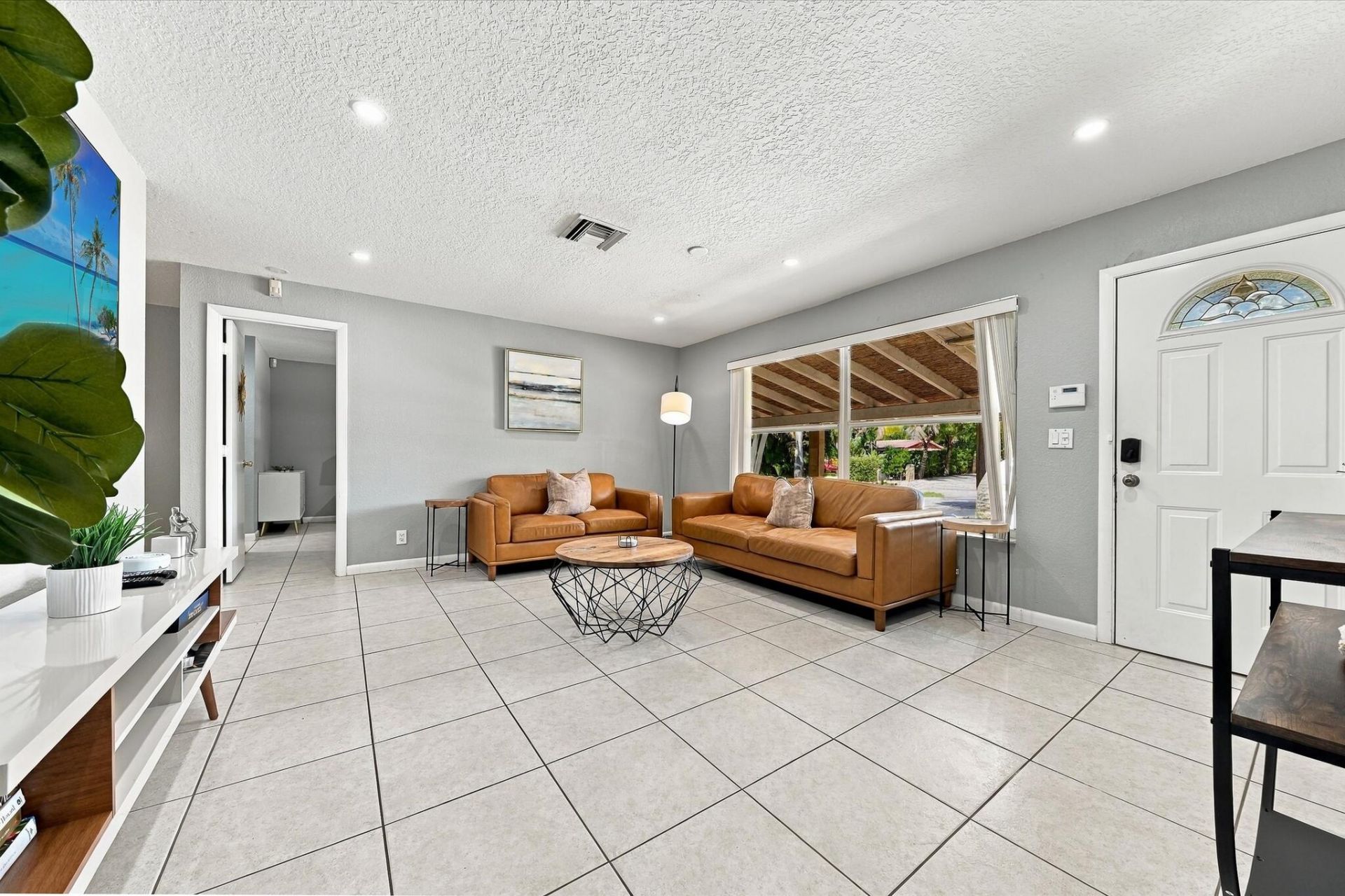 5660 Lee Drive, West Palm Beach, FL 33415 Photo