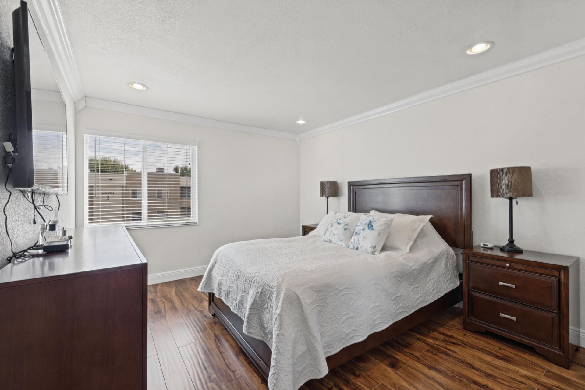 379 Capri H, Delray Beach, FL 33484 Photo