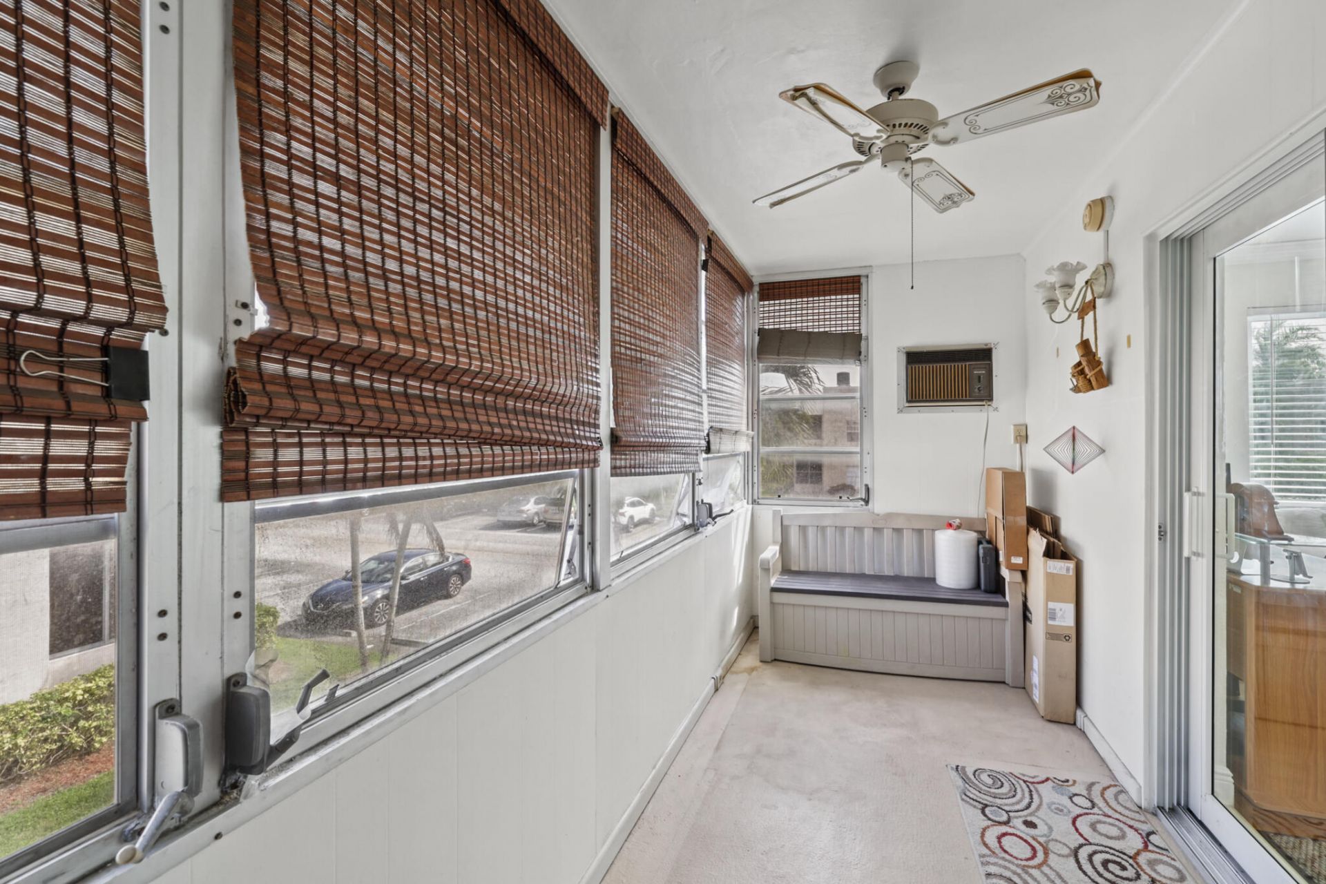 379 Capri H, Delray Beach, FL 33484 Photo