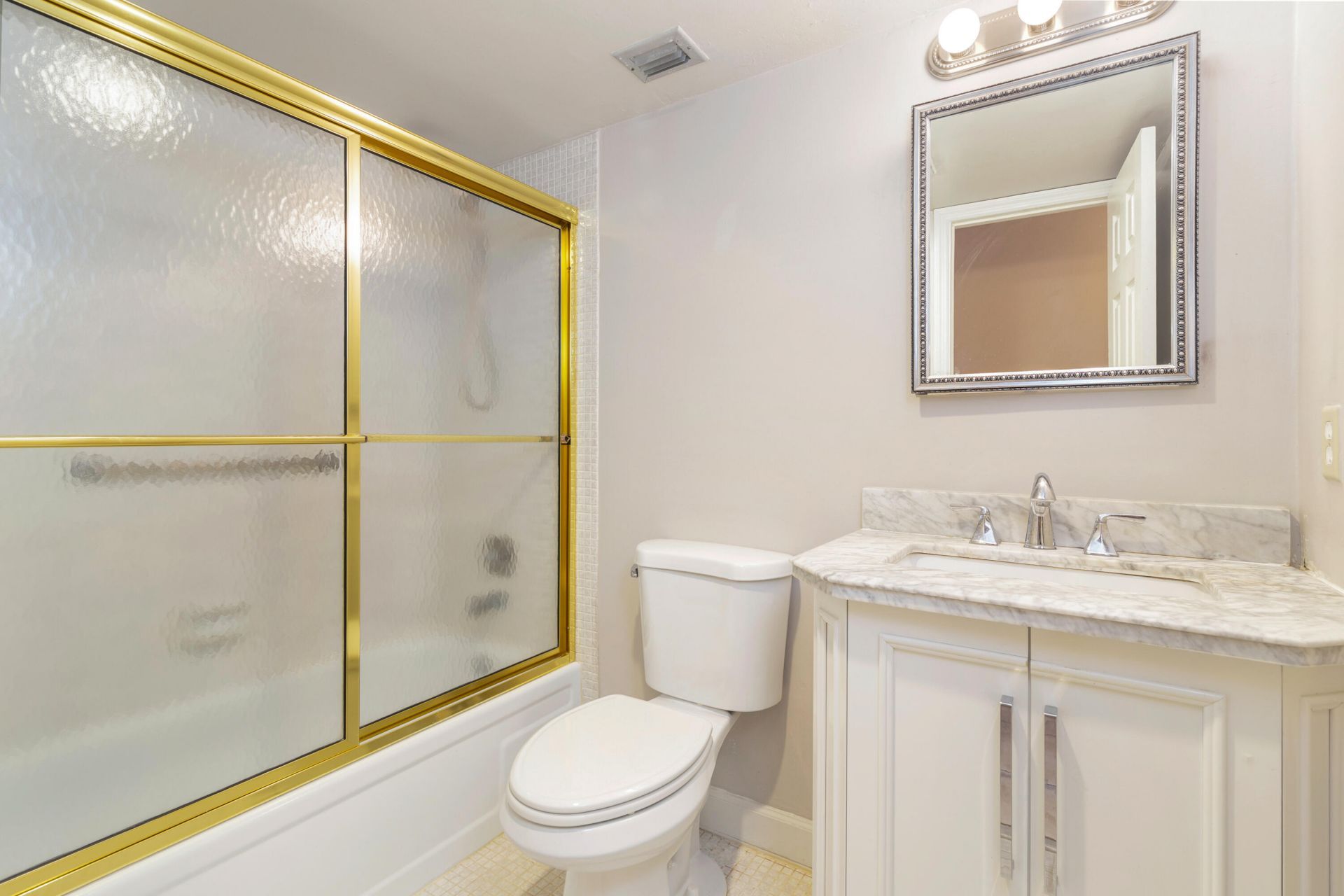 203 Suffolk E, Unit E, Boca Raton, FL 33434 Photo