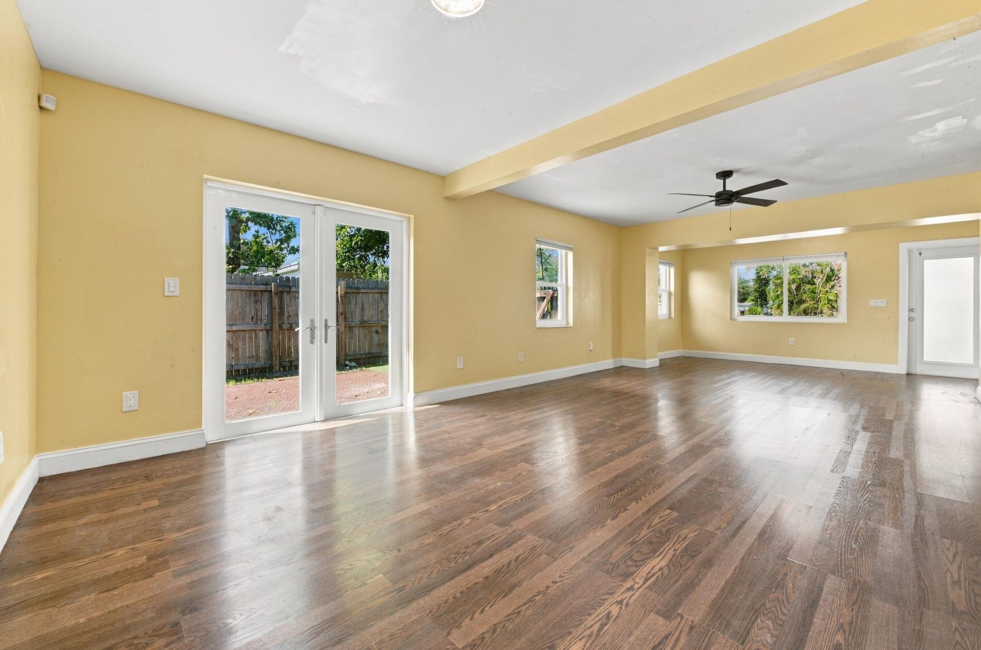 6824 SW 5th Street, Pembroke Pines, FL 33023 Photo