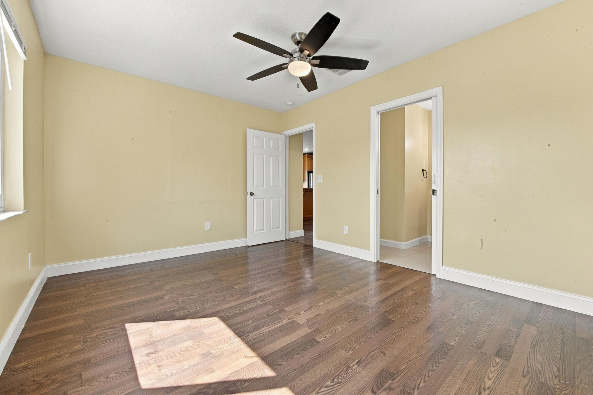 6824 SW 5th Street, Pembroke Pines, FL 33023 Photo