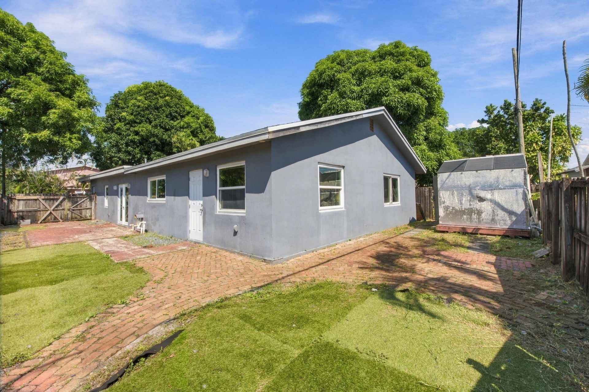 6824 SW 5th Street, Pembroke Pines, FL 33023 Photo