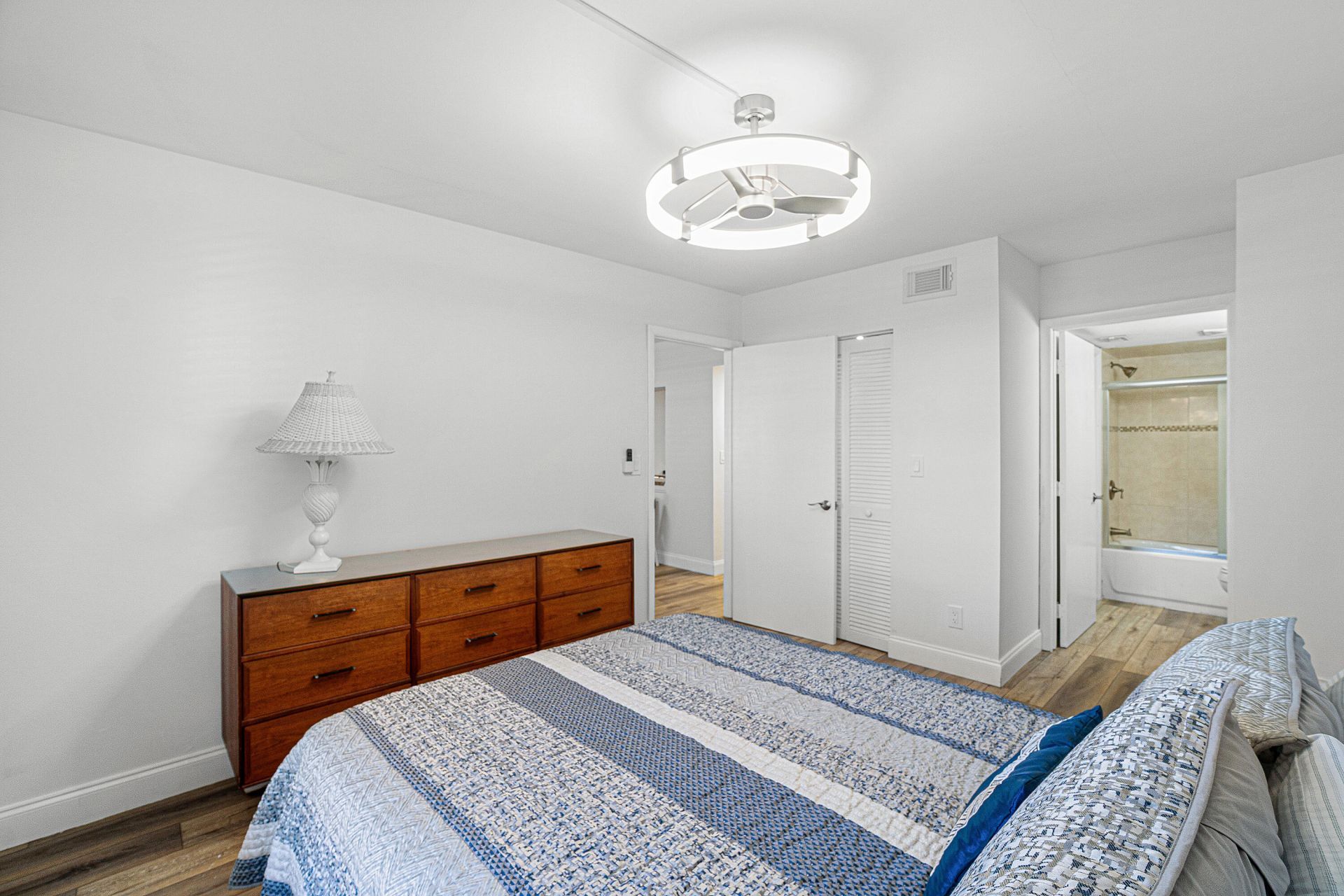 9430 Boca Cove Circle, Unit 202, Boca Raton, FL 33428 Photo