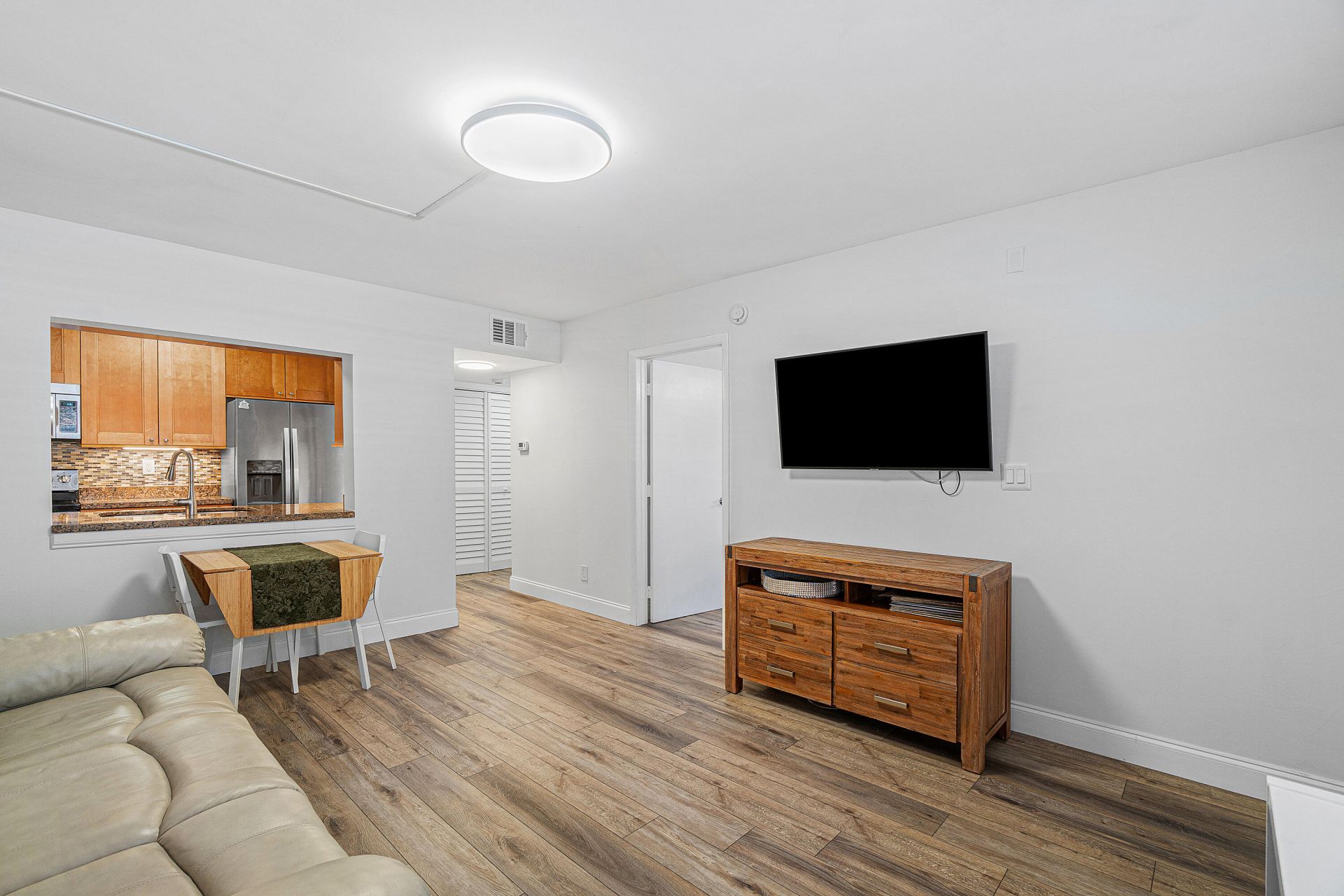9430 Boca Cove Circle, Unit 202, Boca Raton, FL 33428 Photo