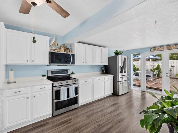 1131 NE 3rd Street, Pompano Beach, FL 33060