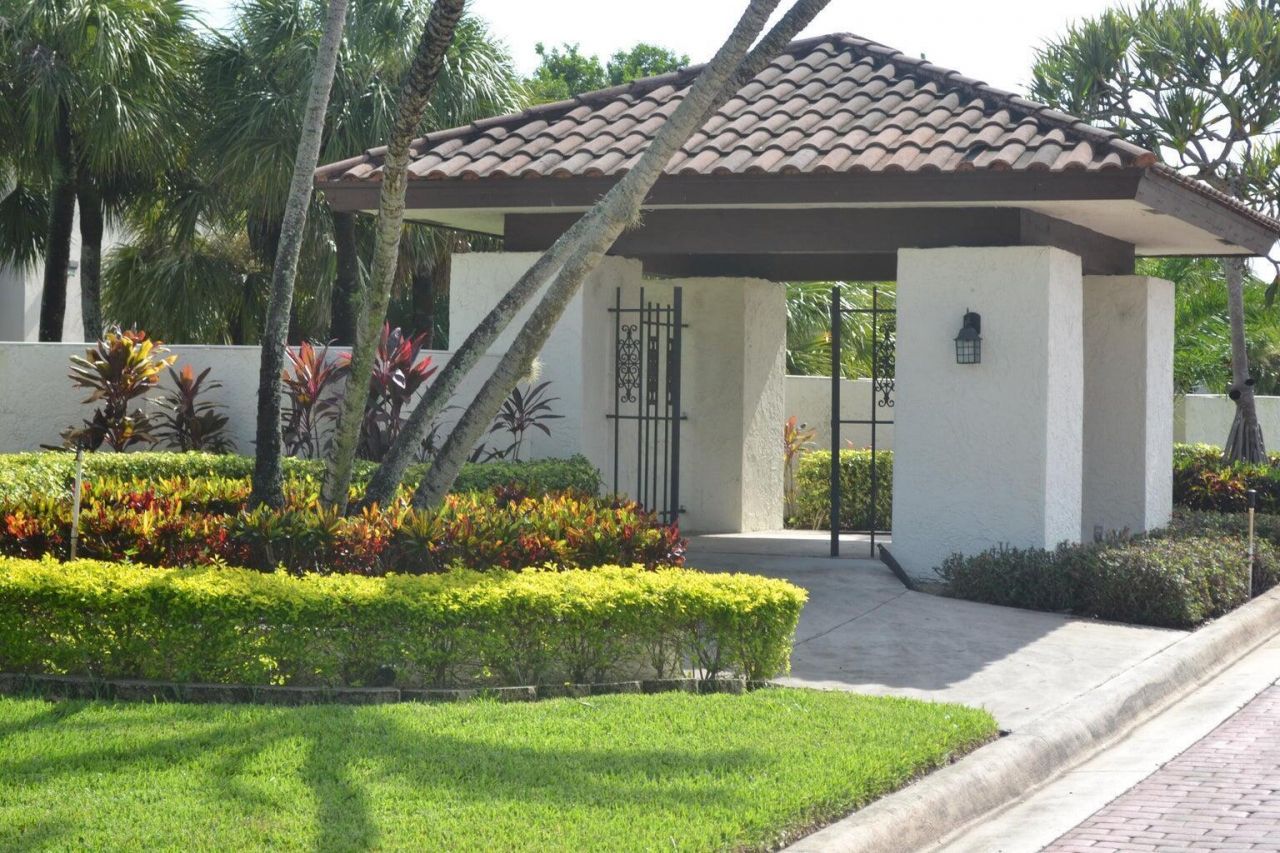 480 Hardwood Place, Boca Raton, FL 33431 Photo