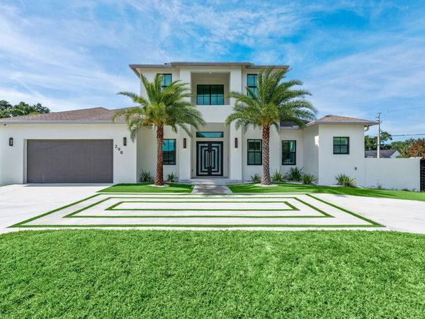 298 SW STATLER Avenue, Port St. Lucie, FL 34984