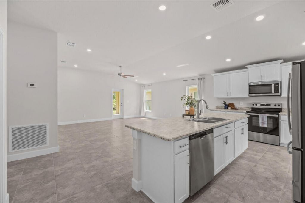 5216 Vespera Street, Fort Pierce, FL 34951 Photo