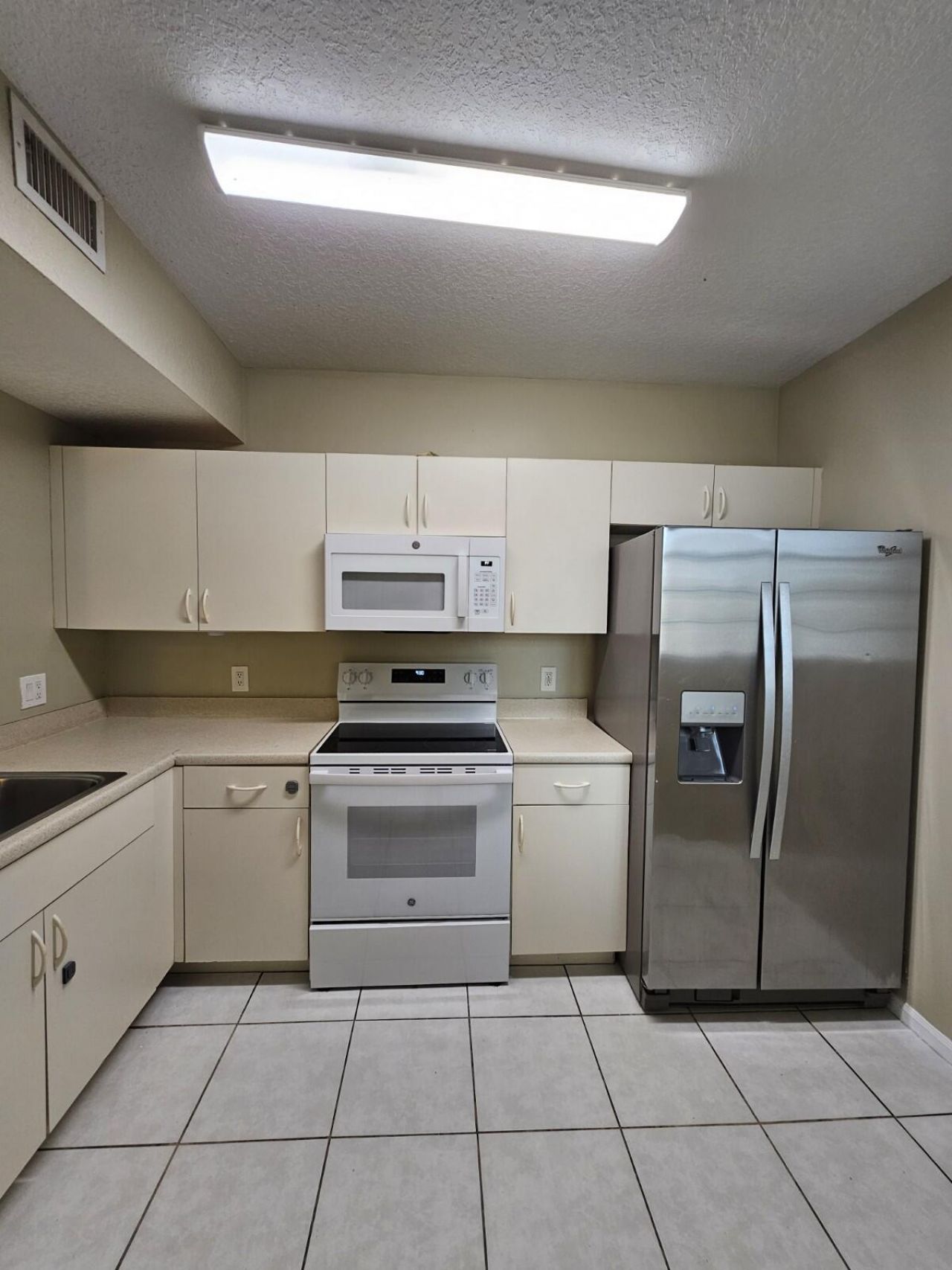 1063 Golden Lakes Boulevard, Unit 311, West Palm Beach, FL 33411 Photo