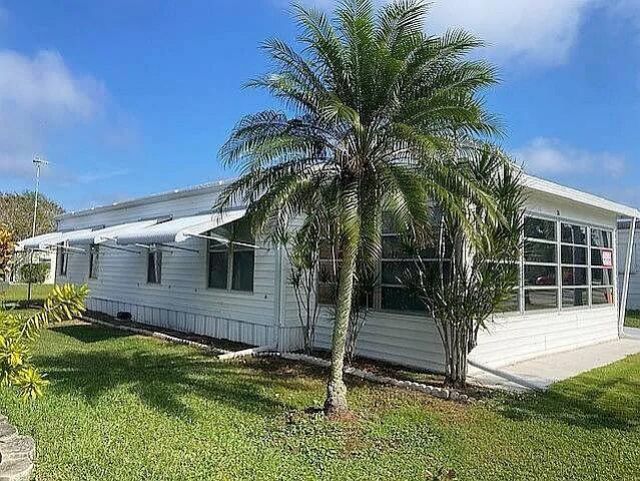 21 Flores Way, Port Saint Lucie, FL 34952 Photo