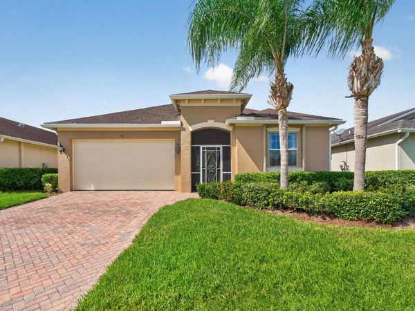 727 HONEYBELL Court SW, Vero Beach, FL 32968