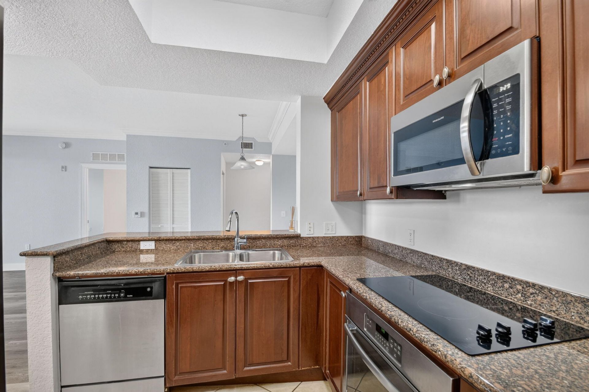 1660 Renaissance Commons Boulevard, Unit 2208, Boynton Beach, FL 33426 Photo