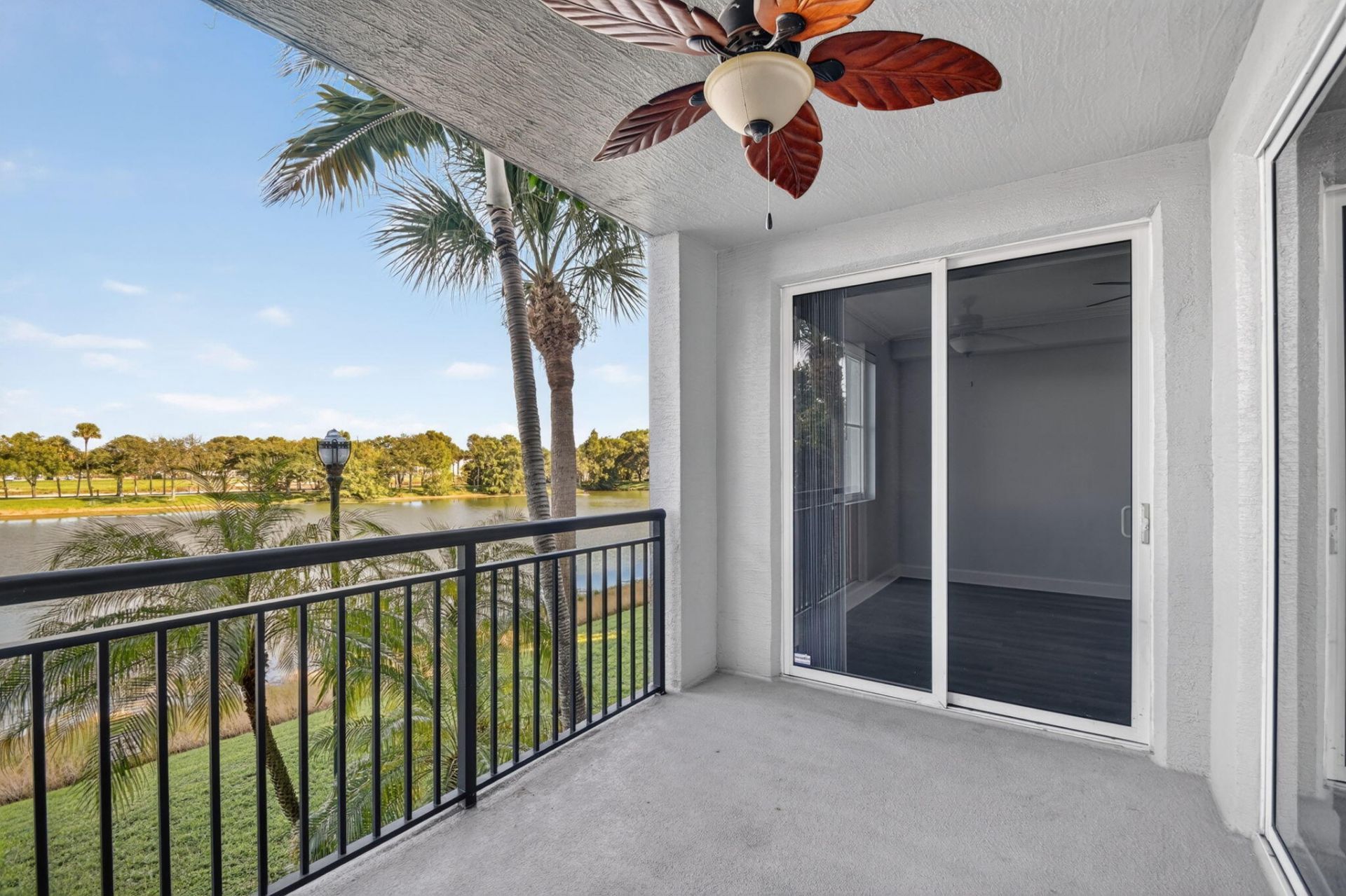 1660 Renaissance Commons Boulevard, Unit 2208, Boynton Beach, FL 33426 Photo