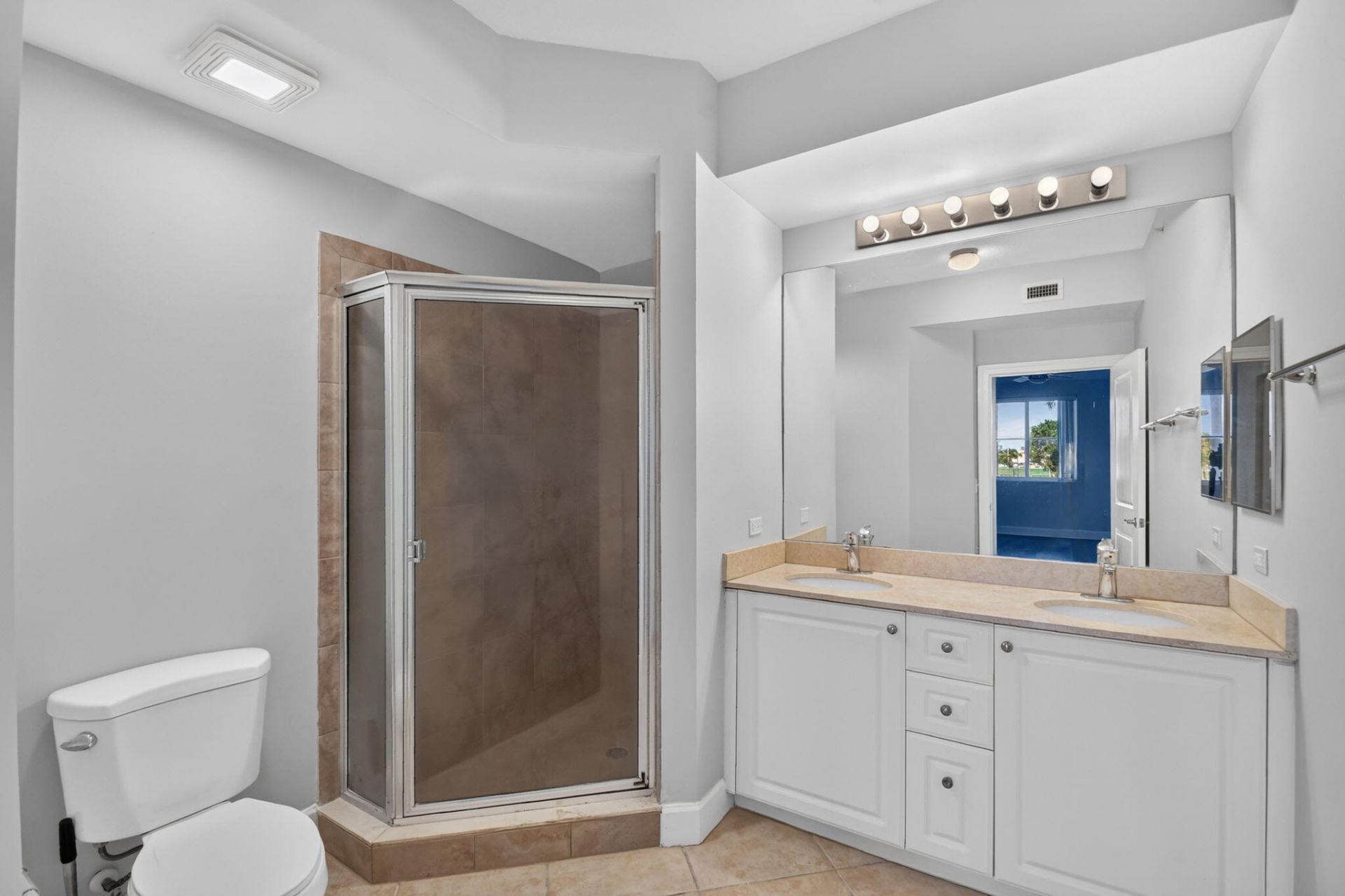1660 Renaissance Commons Boulevard, Unit 2208, Boynton Beach, FL 33426 Photo