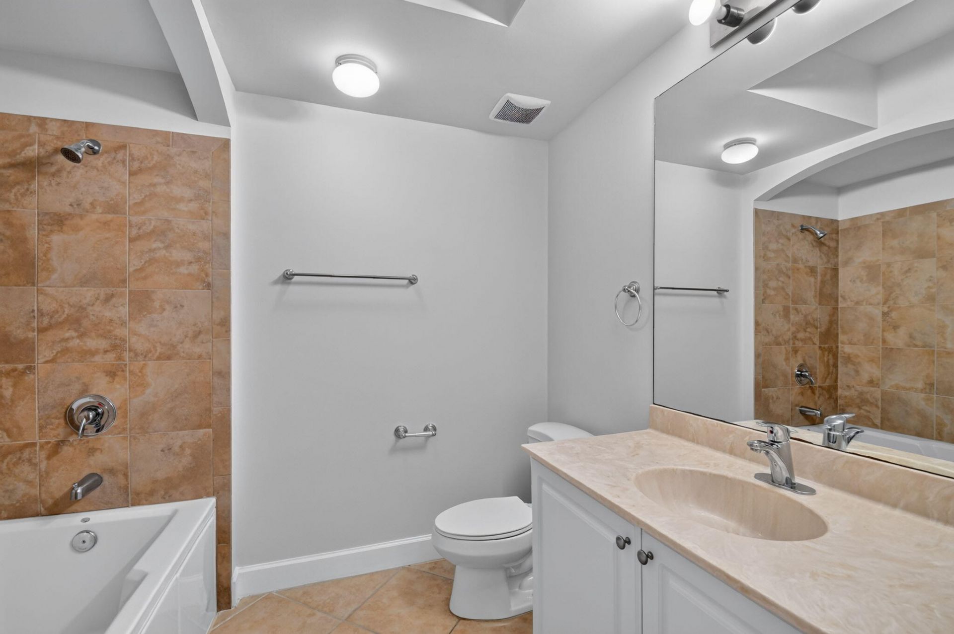 1660 Renaissance Commons Boulevard, Unit 2208, Boynton Beach, FL 33426 Photo