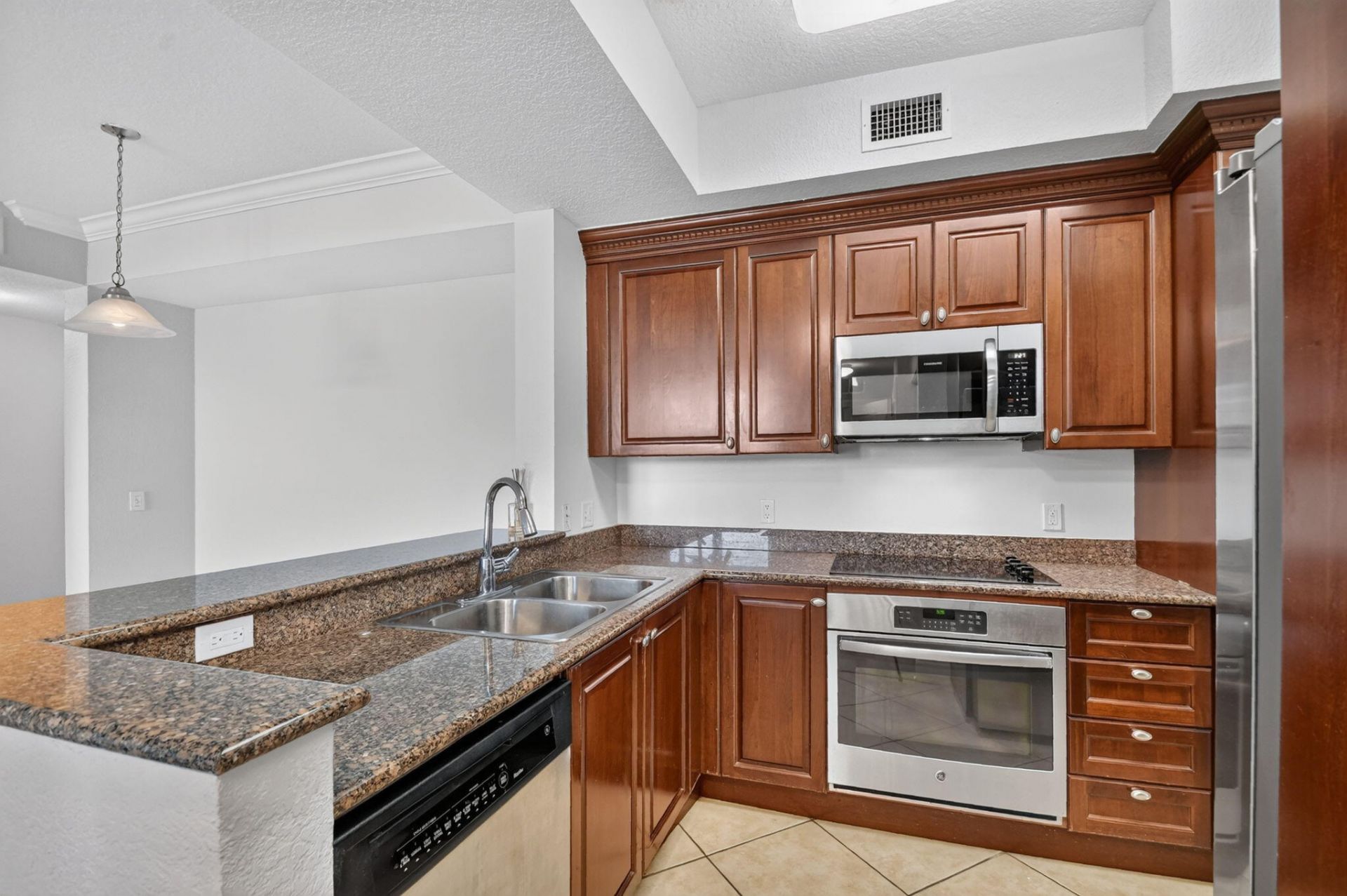 1660 Renaissance Commons Boulevard, Unit 2208, Boynton Beach, FL 33426 Photo