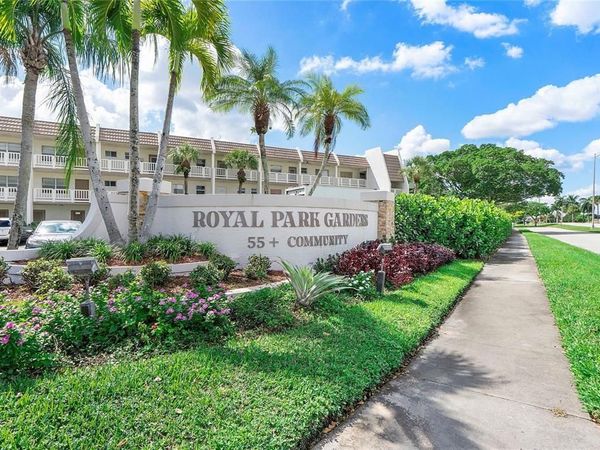 6890 ROYAL PALM Boulevard, Unit 101H, Margate, FL 33063