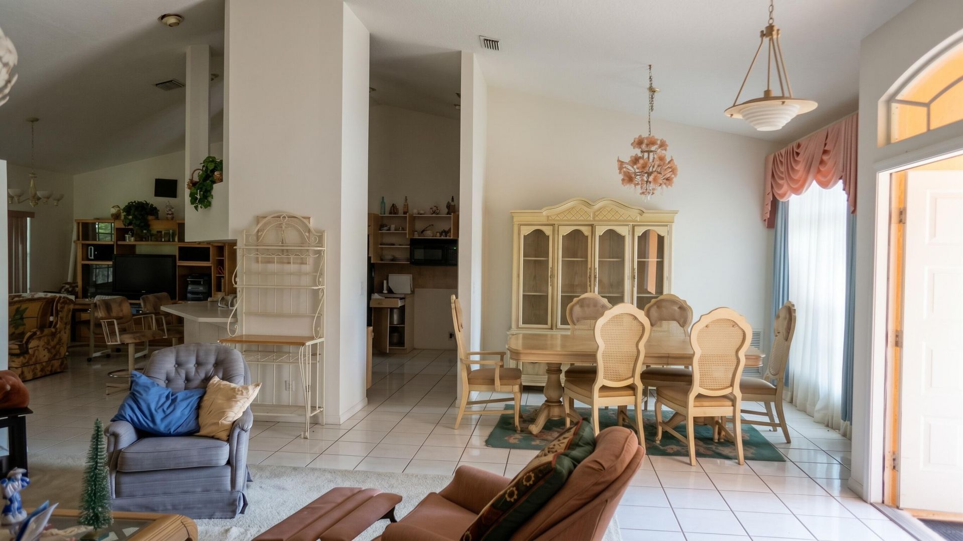 188 Gulfstream Circle, Royal Palm Beach, FL 33411 Photo