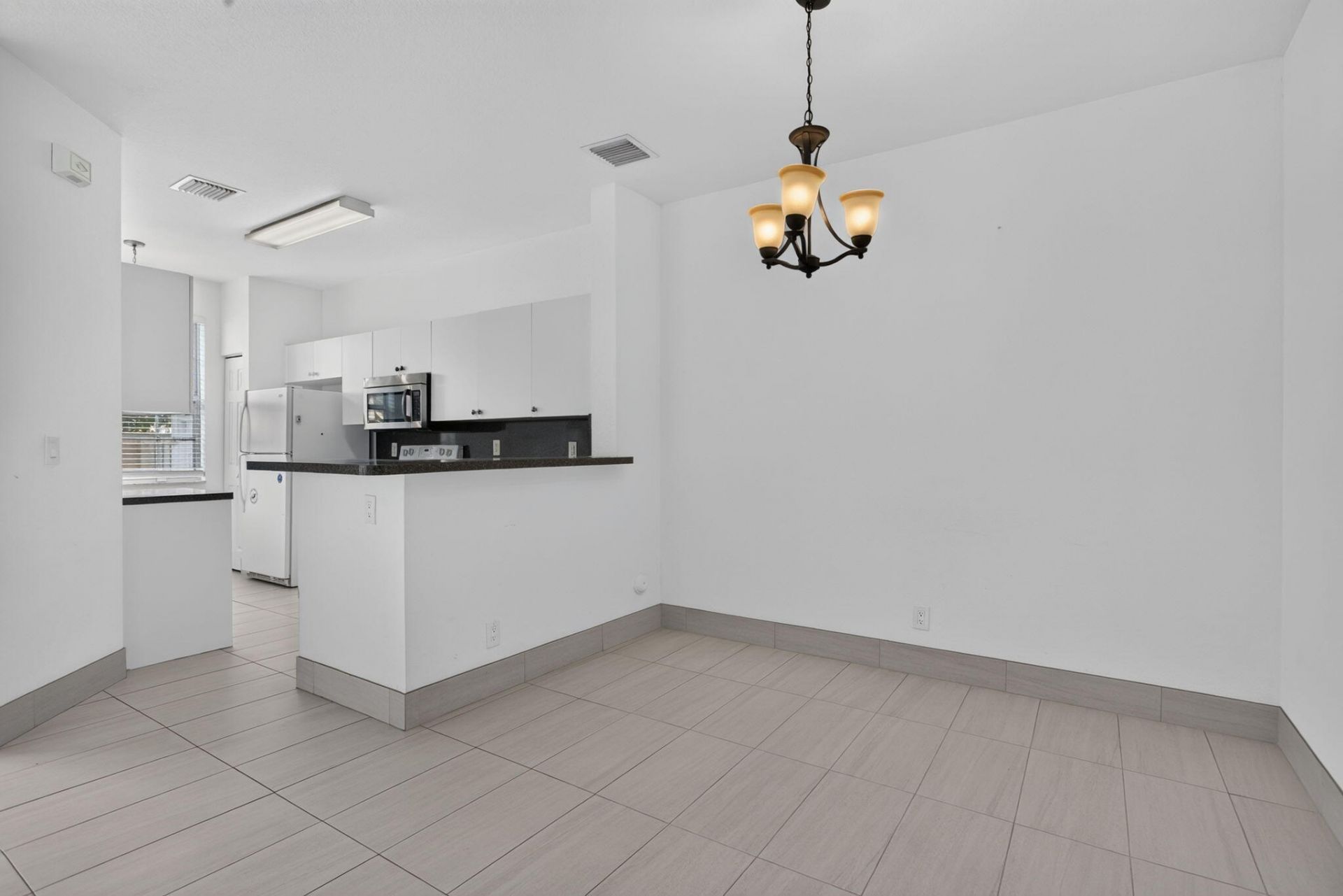 4040 NW 90th Way, Sunrise, FL 33351 Photo