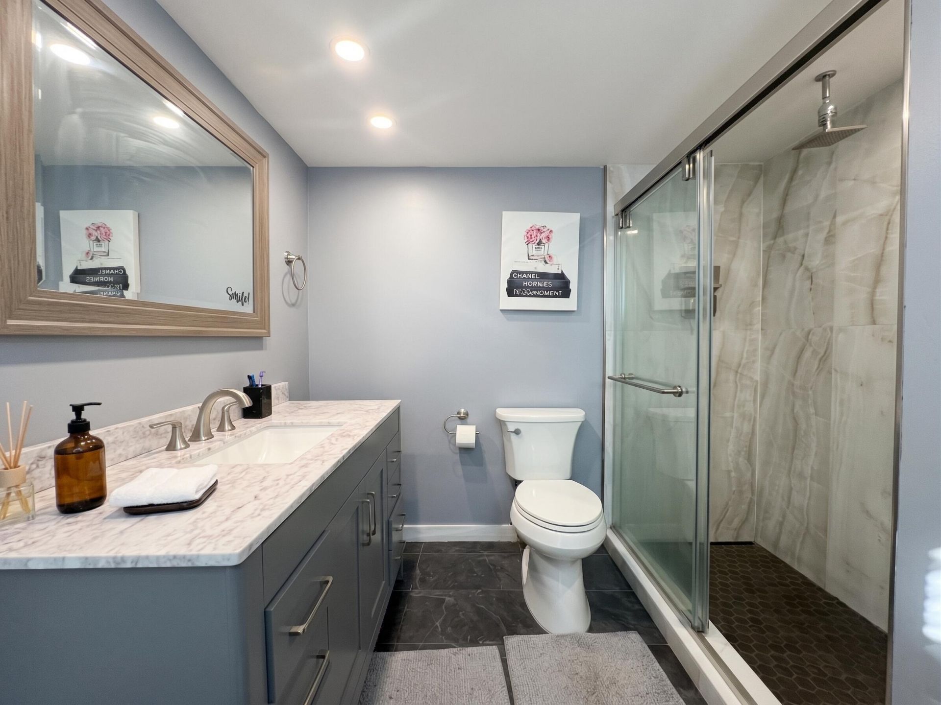 437 Golden Isles Drive, Unit 5J, Hallandale Beach, FL 33009 Photo