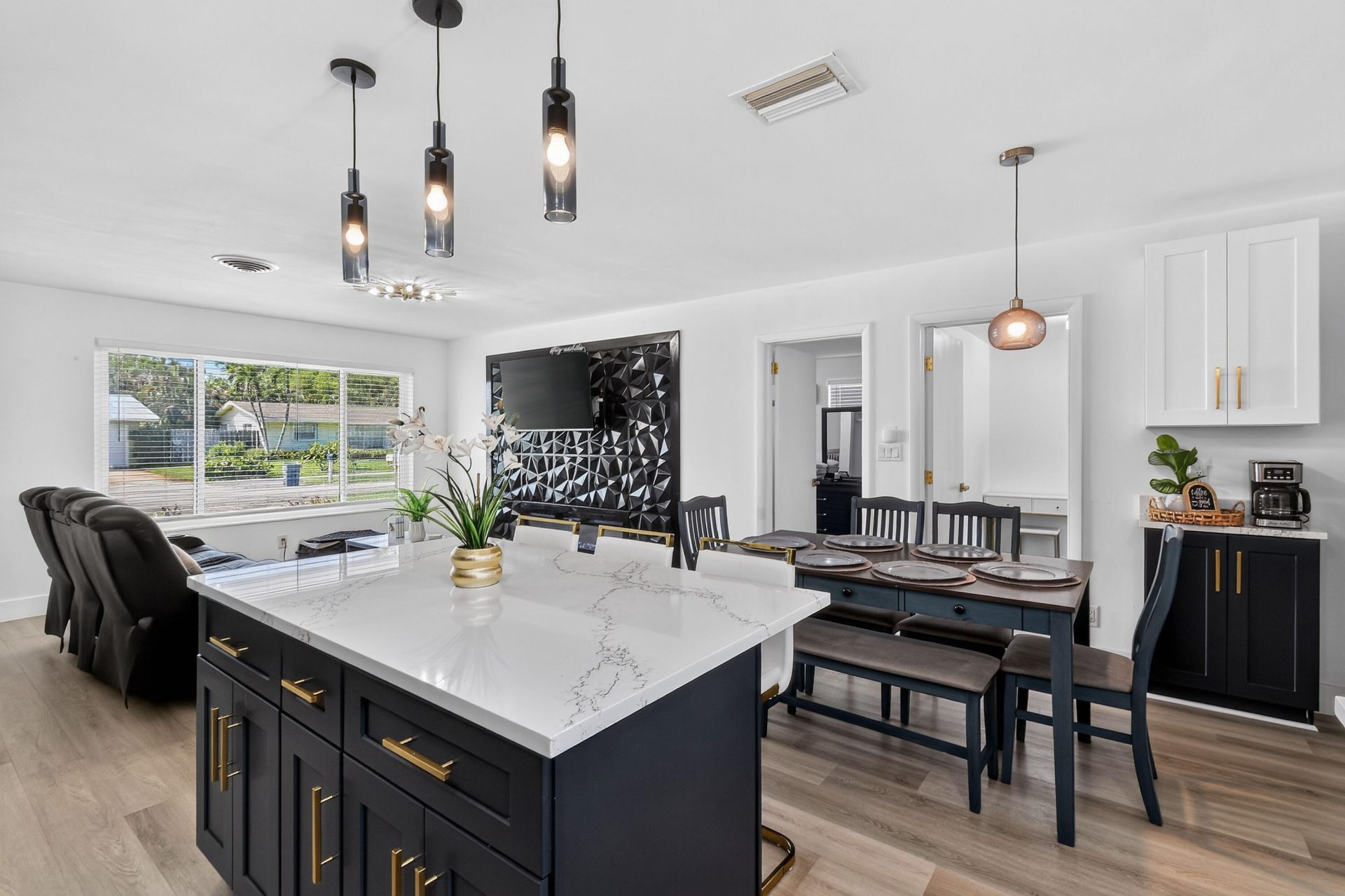 19005 SE Southgate Drive, Tequesta, FL 33469 Photo