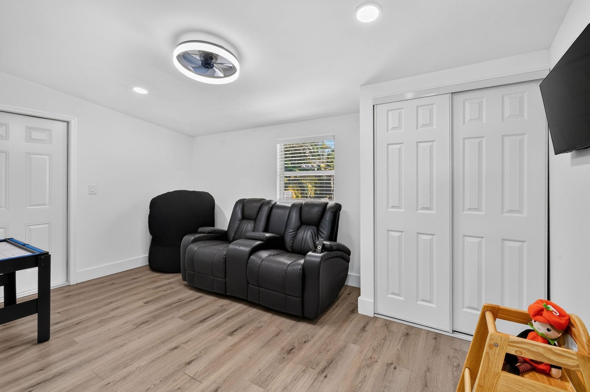 19005 SE Southgate Drive, Tequesta, FL 33469 Photo