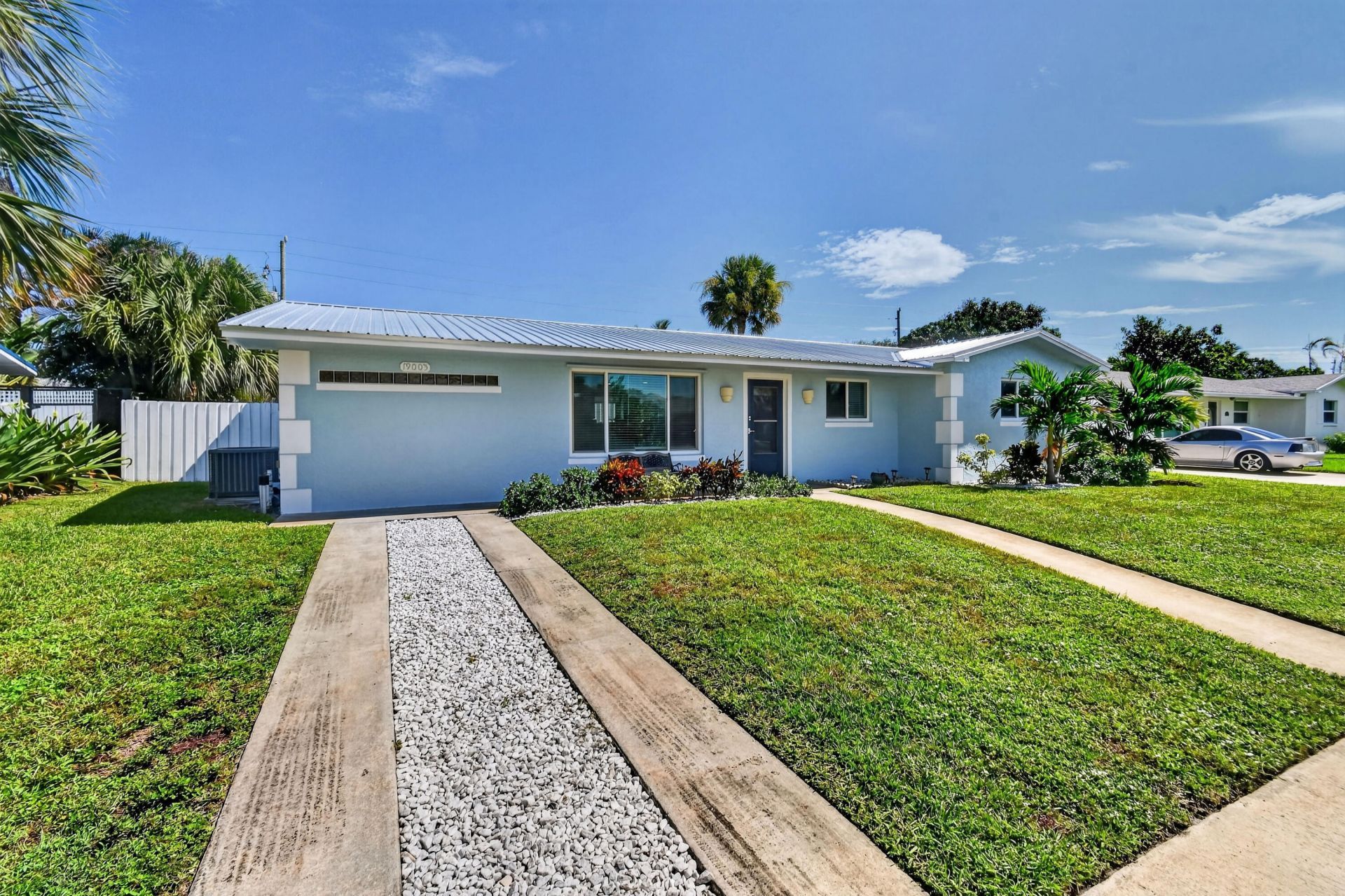 19005 SE Southgate Drive, Tequesta, FL 33469 Photo